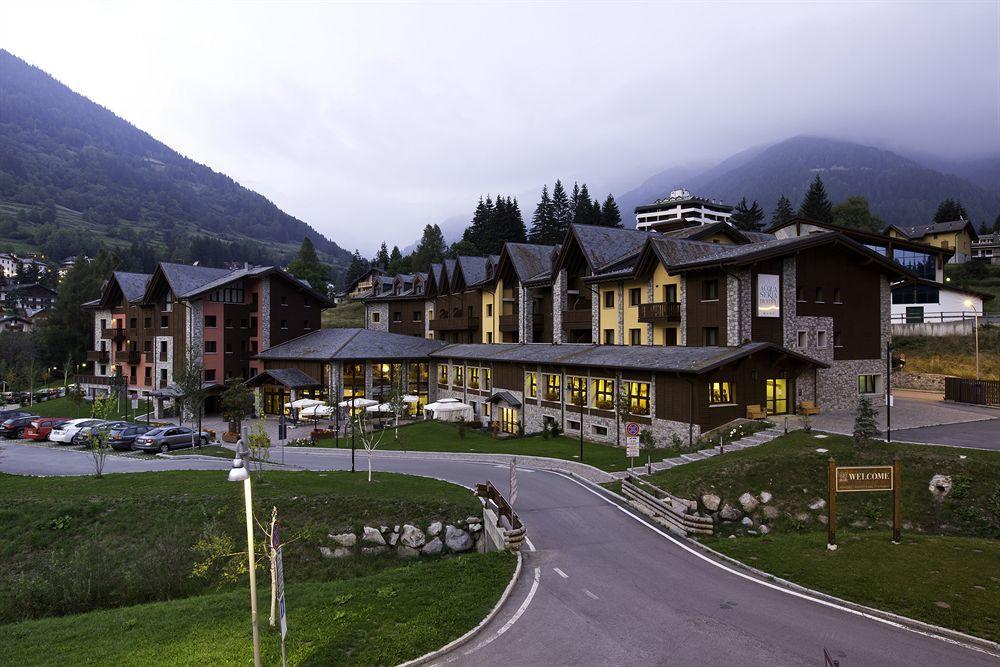 Blu Hotel Acquaseria Ponte Di Legno Exterior foto